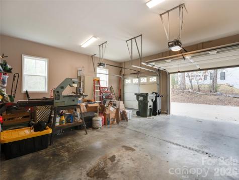 72 Summer Shade Court Hendersonville NC 28792
