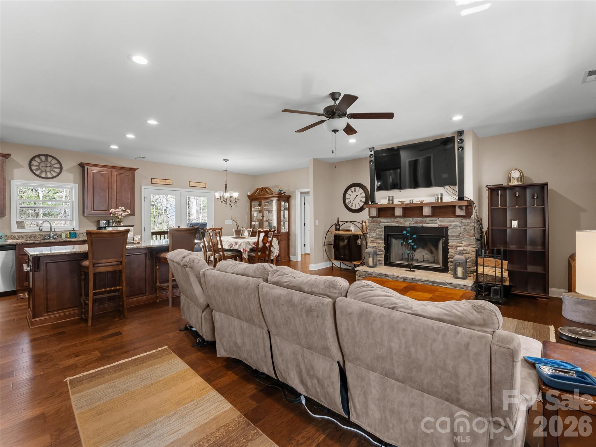 72 Summer Shade Court Hendersonville NC 28792