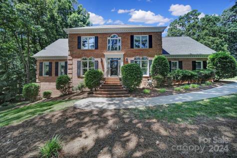 5429 Chiltern Hills Trail Charlotte NC 28215