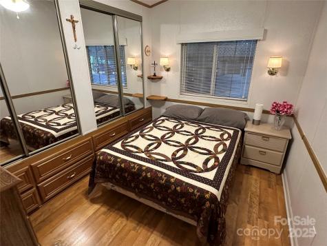121 S Cardinal Drive New London NC 28127