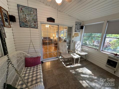 121 S Cardinal Drive New London NC 28127