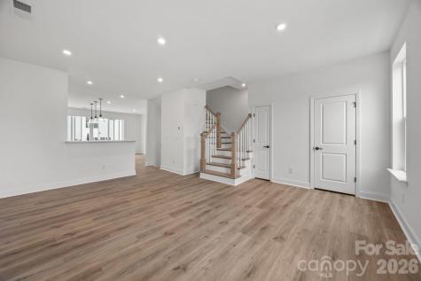 7028 Westrow Avenue Charlotte NC 28278