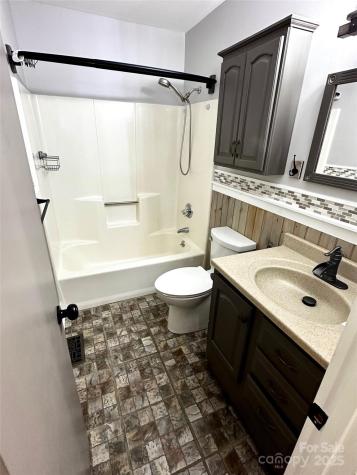 3 Rocking Porch Road Asheville NC 28805