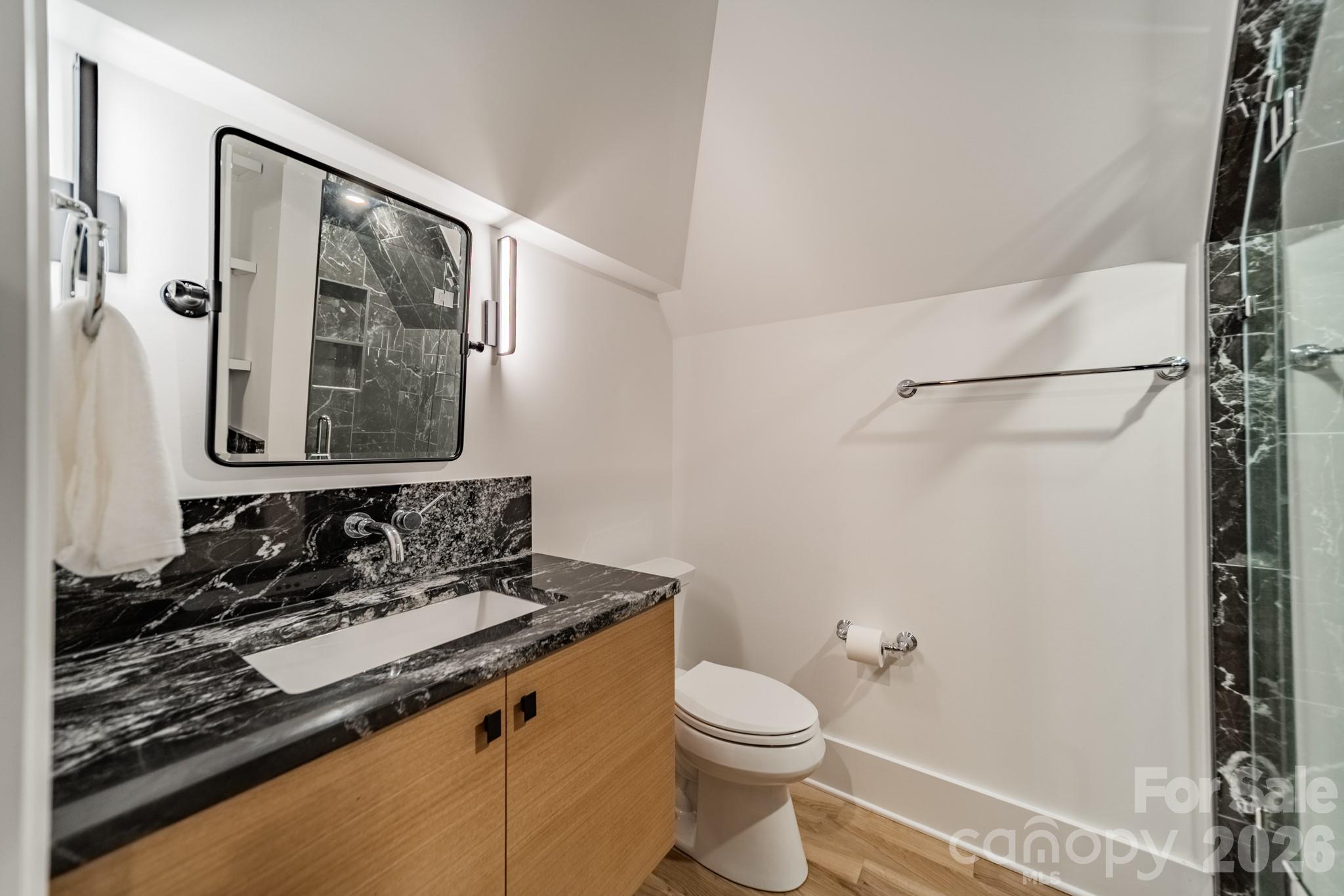 6006 Old Providence Lane Charlotte NC 28226