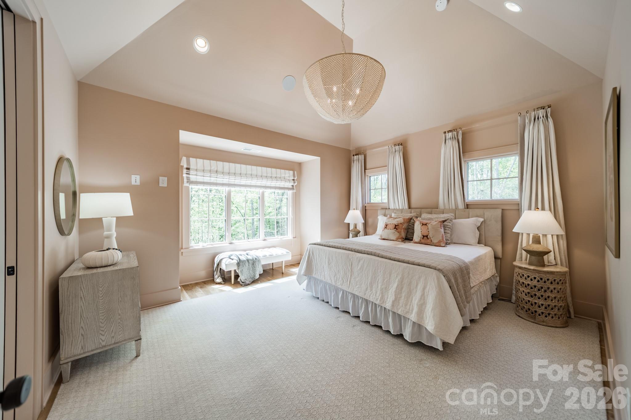 6006 Old Providence Lane Charlotte NC 28226