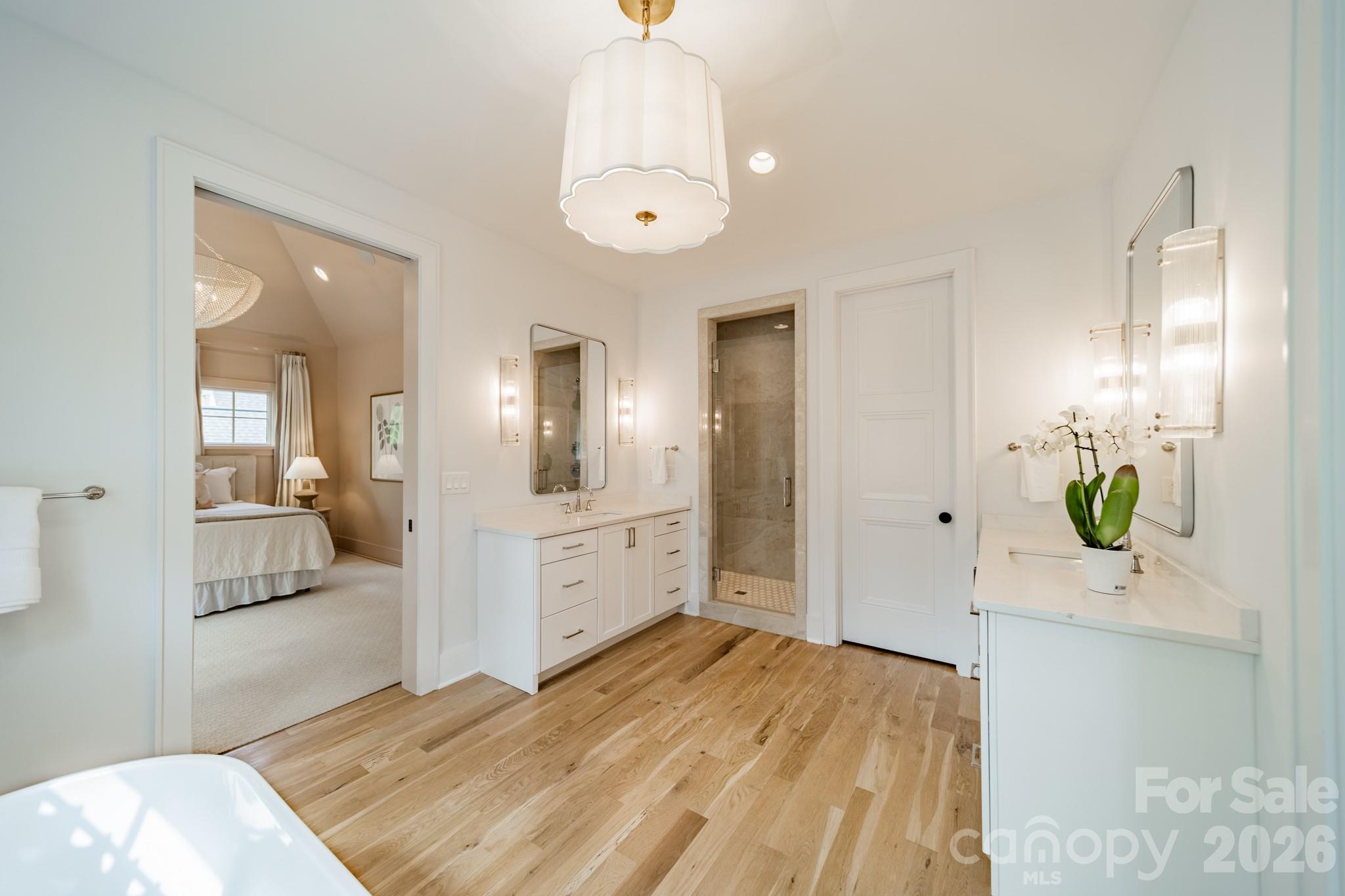 6006 Old Providence Lane Charlotte NC 28226