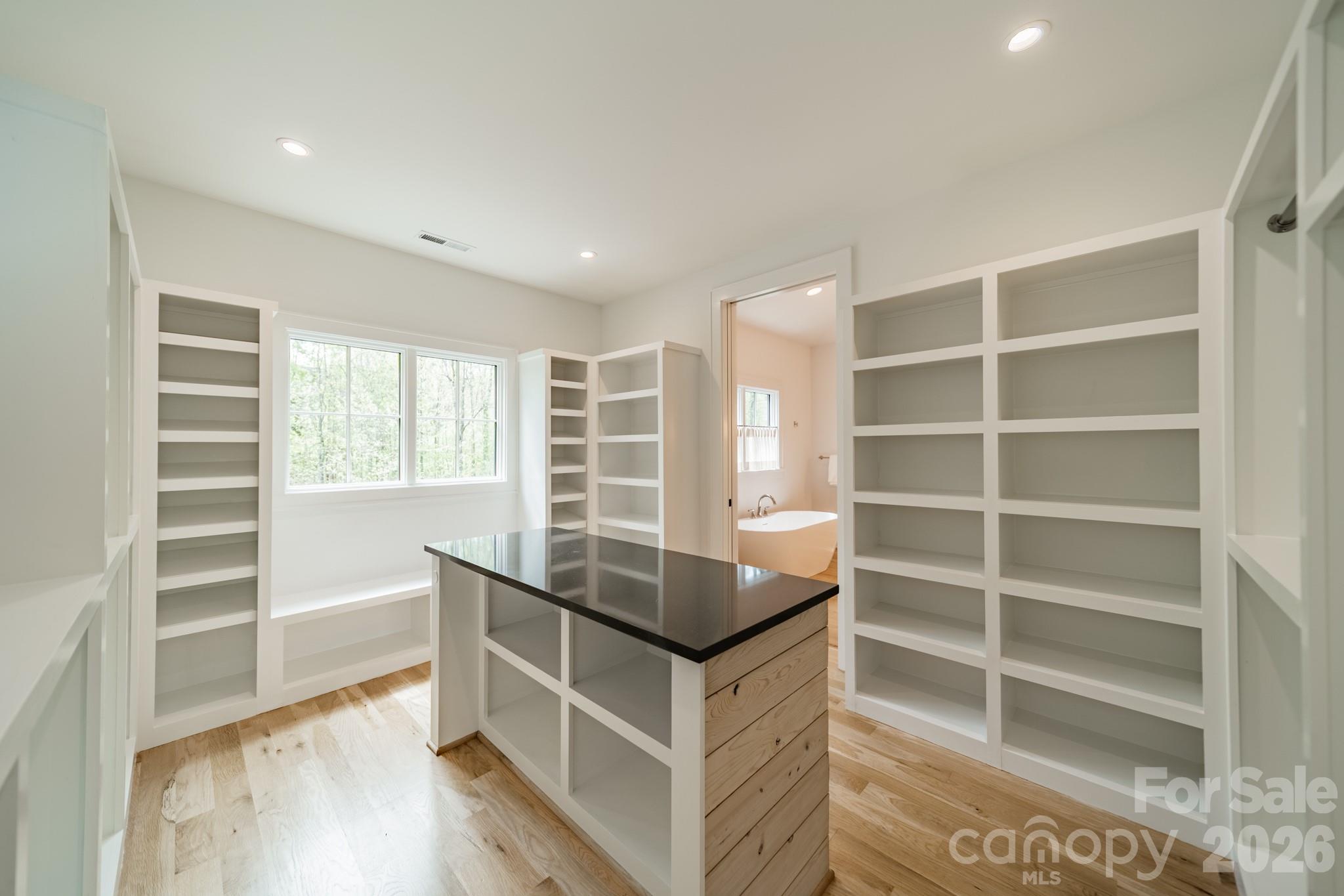 6006 Old Providence Lane Charlotte NC 28226