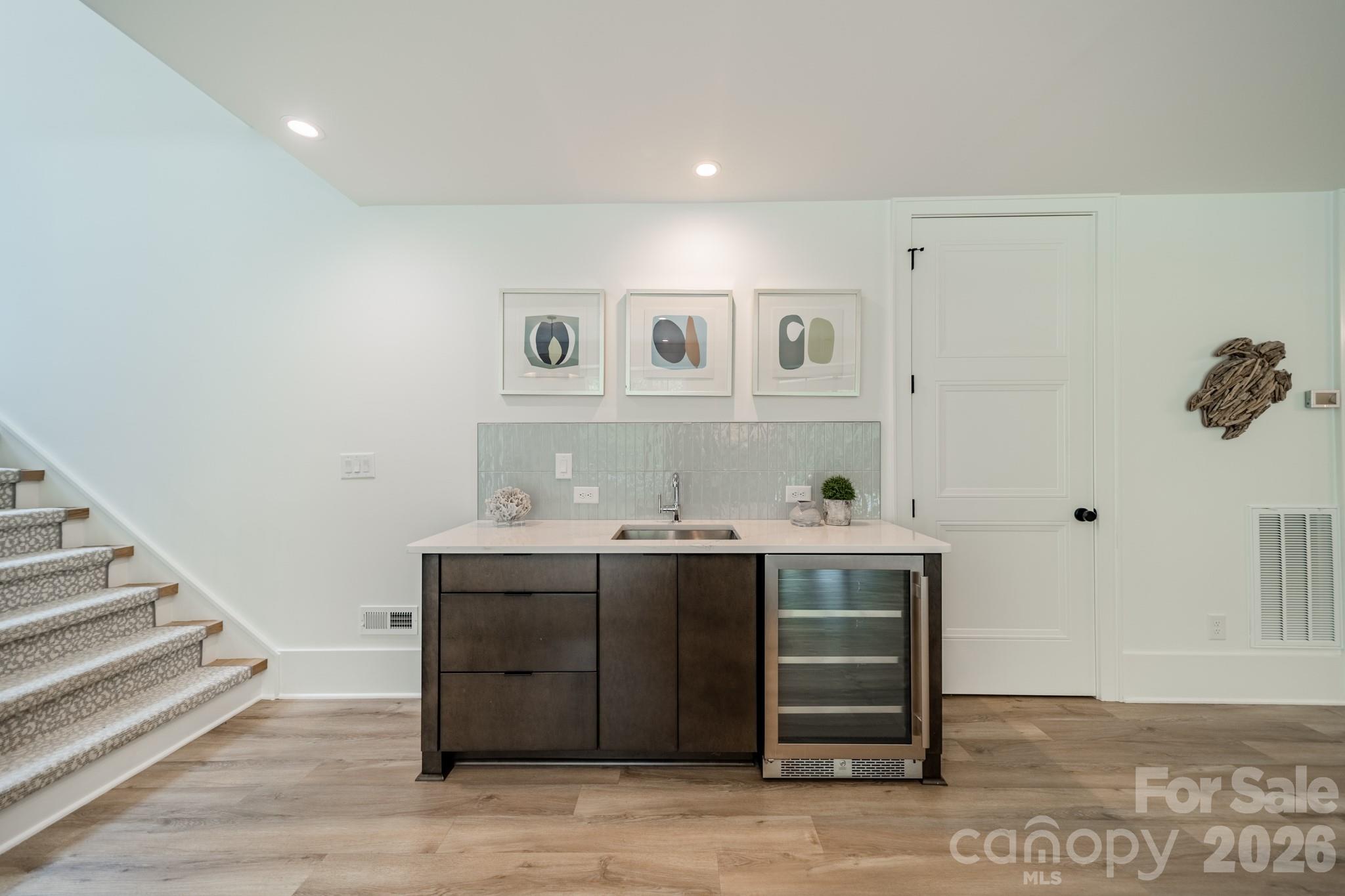 6006 Old Providence Lane Charlotte NC 28226