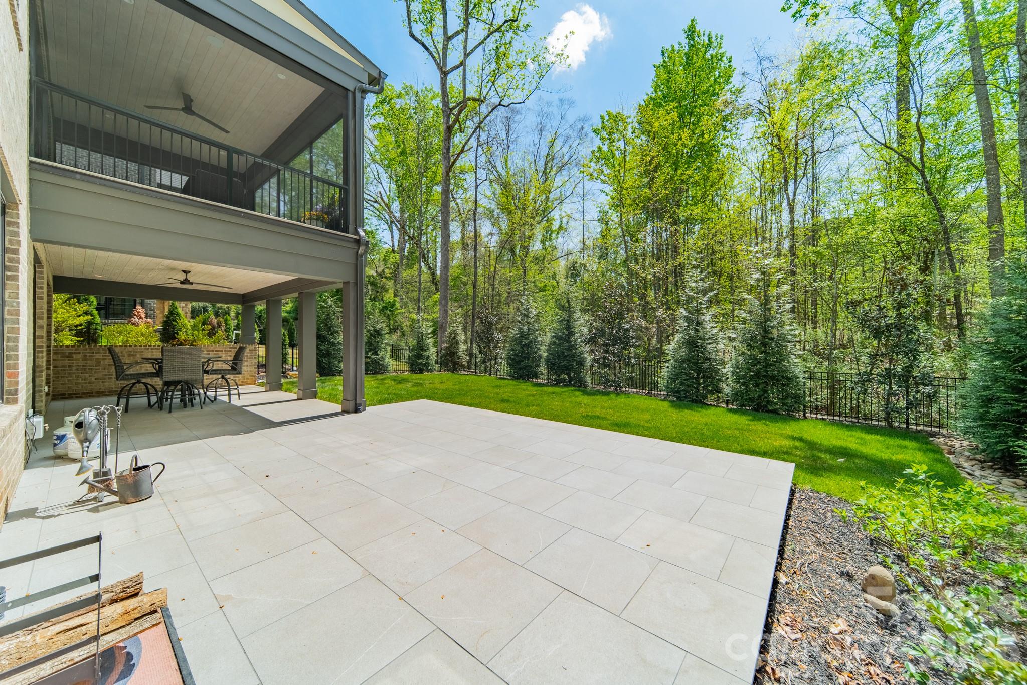 6006 Old Providence Lane Charlotte NC 28226