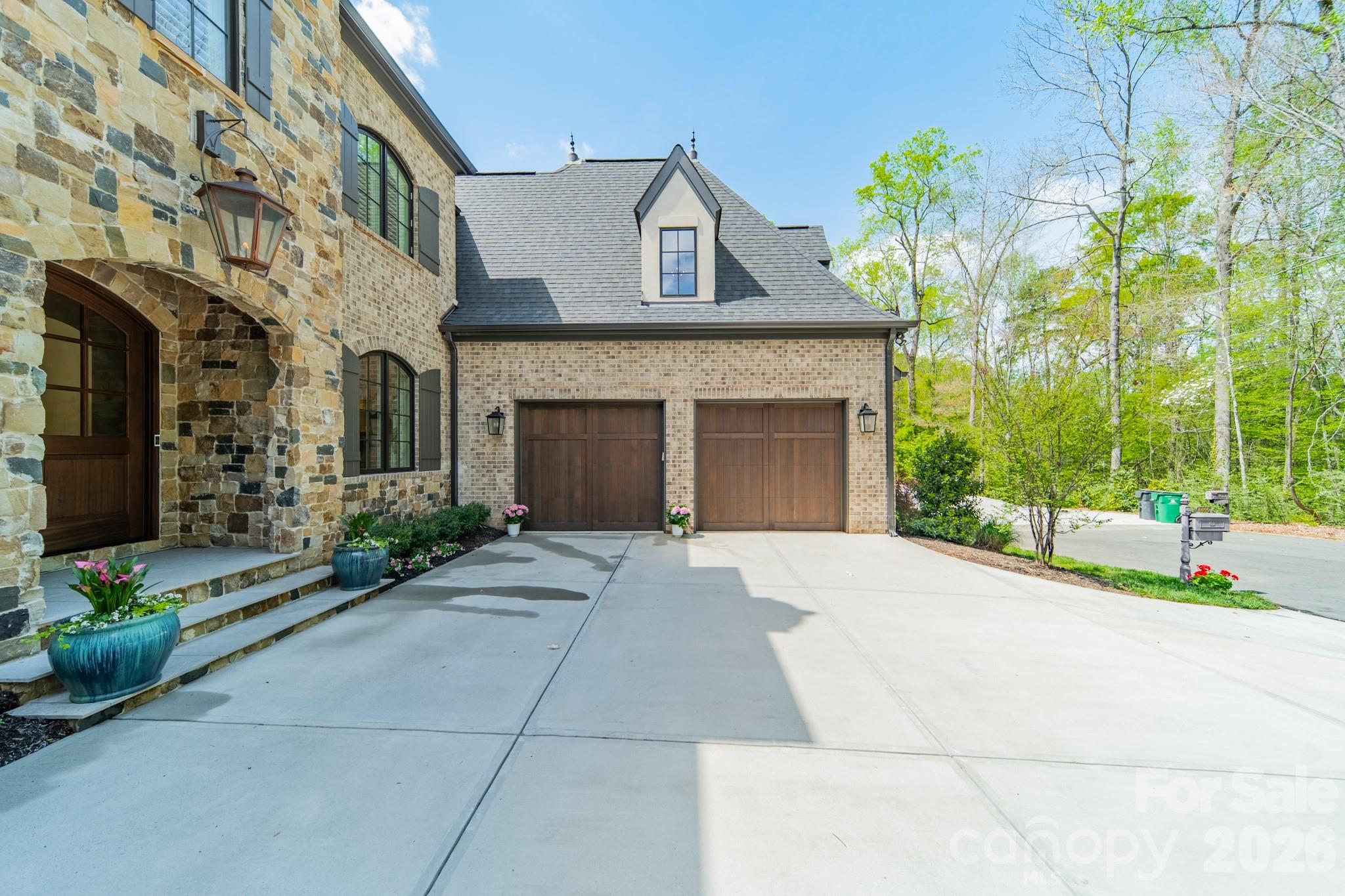 6006 Old Providence Lane Charlotte NC 28226