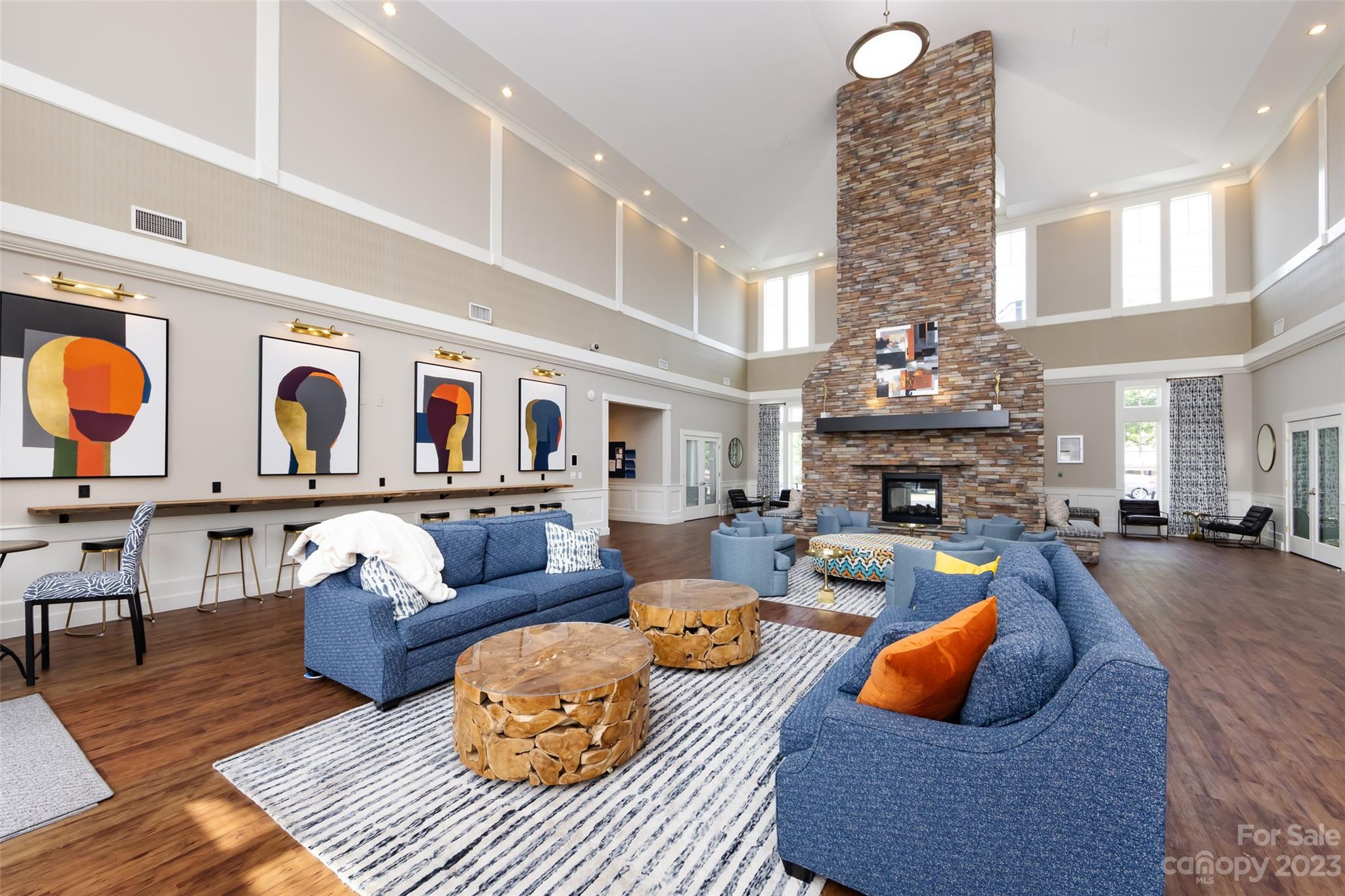 2437 Diplomat Lane Charlotte NC 28210