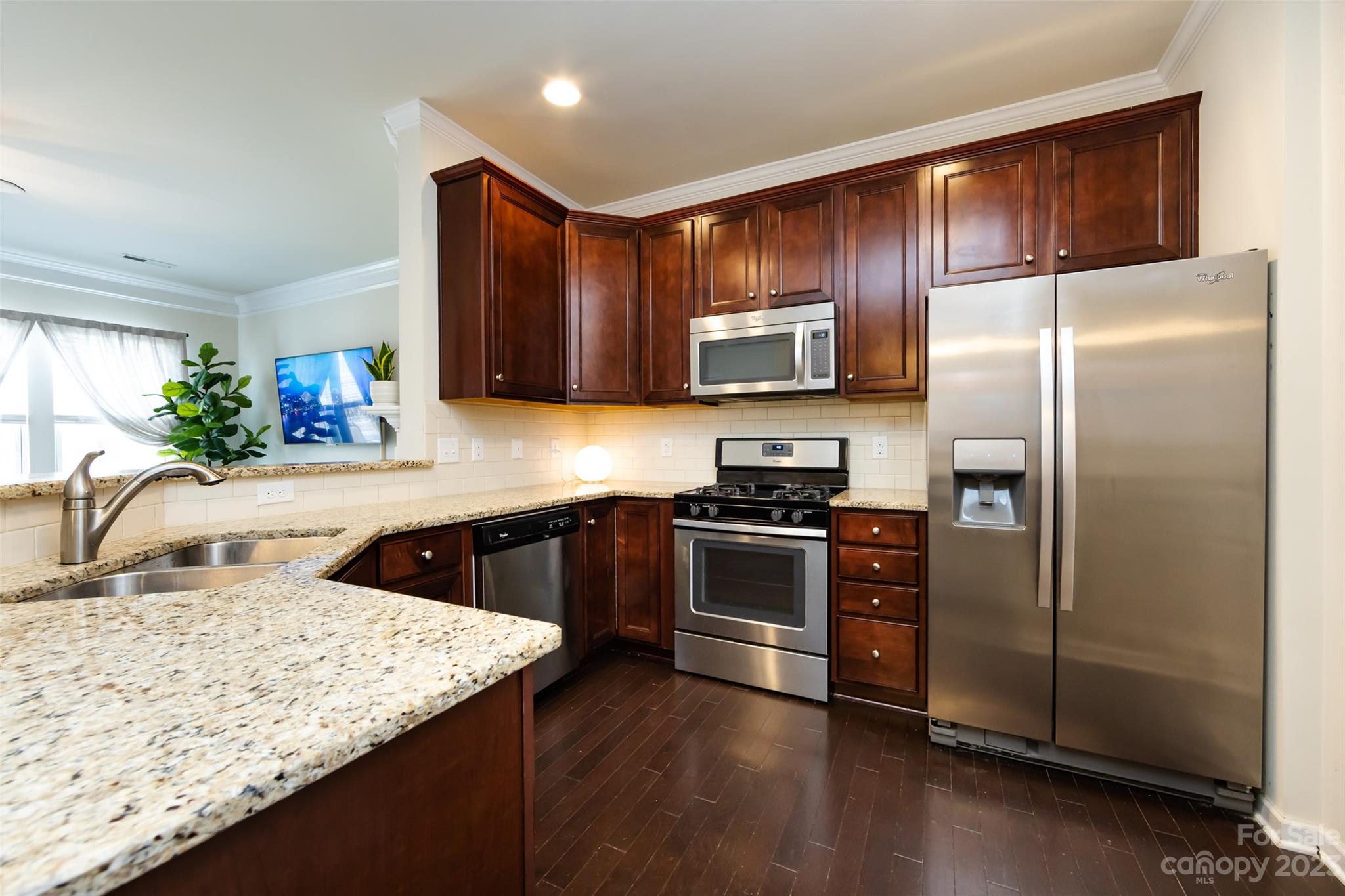 2437 Diplomat Lane Charlotte NC 28210