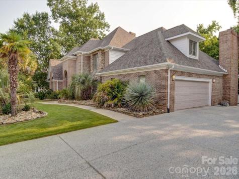 15708 Eagleview Drive Charlotte NC 28278