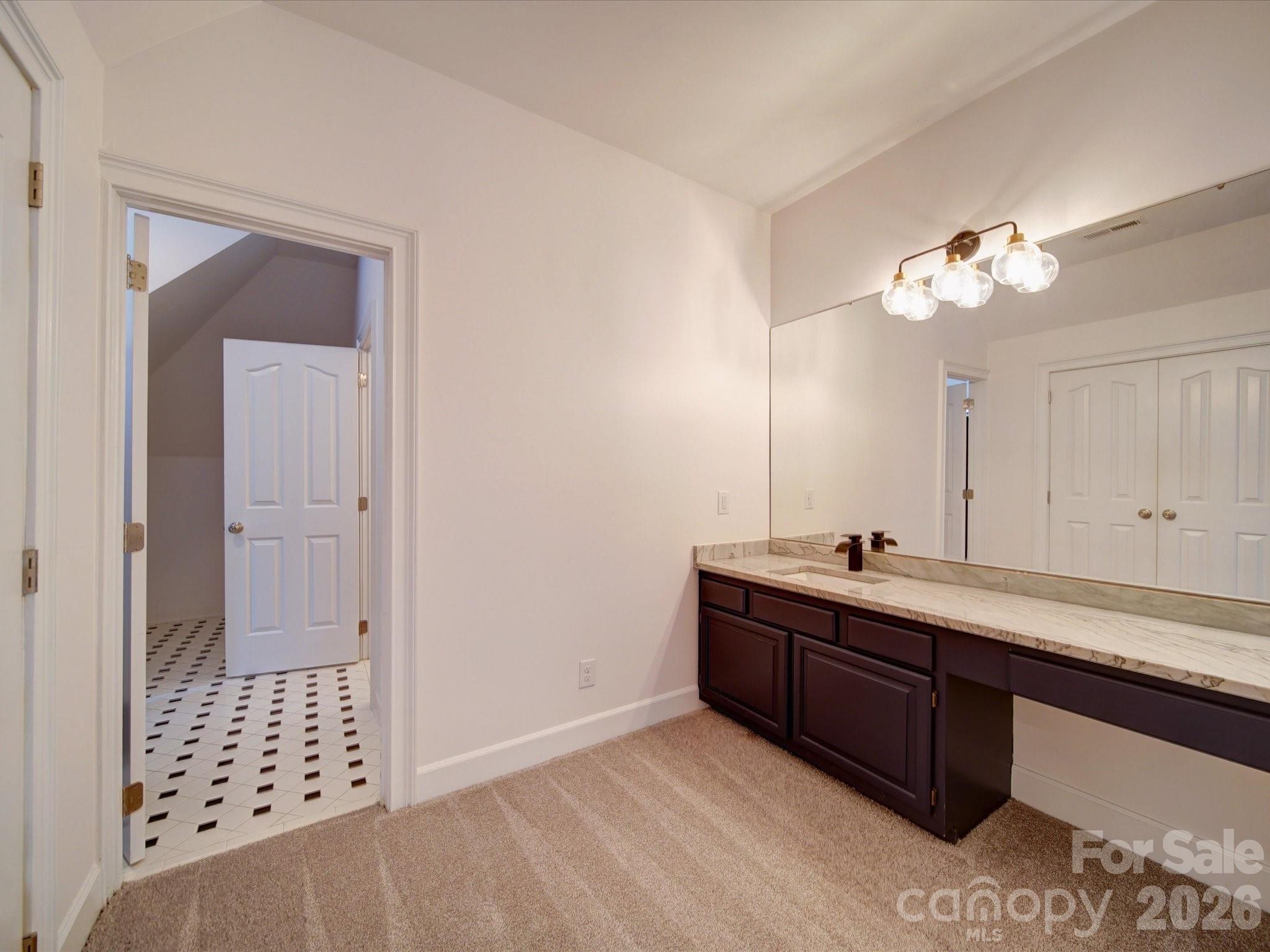 15708 Eagleview Drive Charlotte NC 28278
