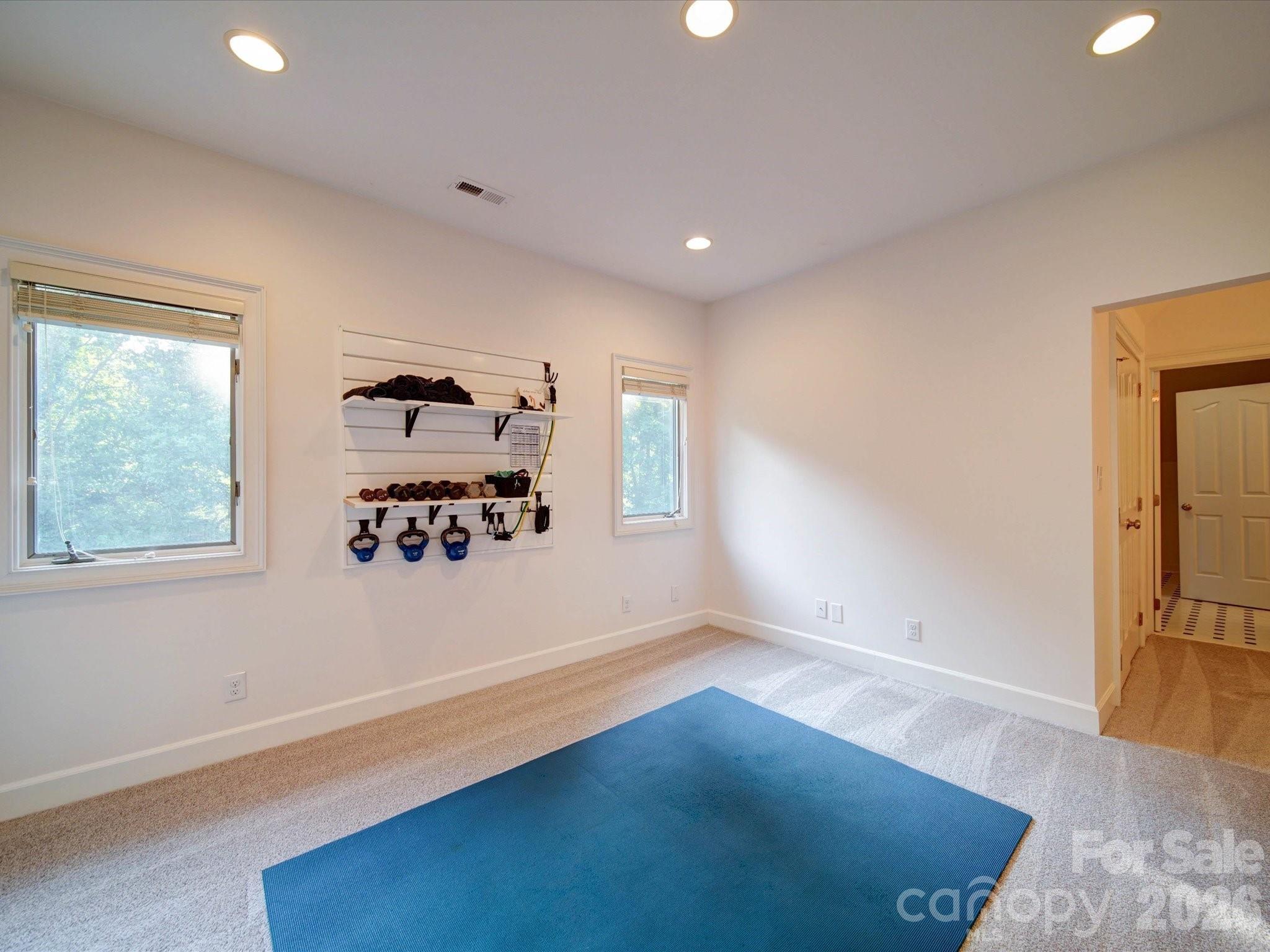 15708 Eagleview Drive Charlotte NC 28278