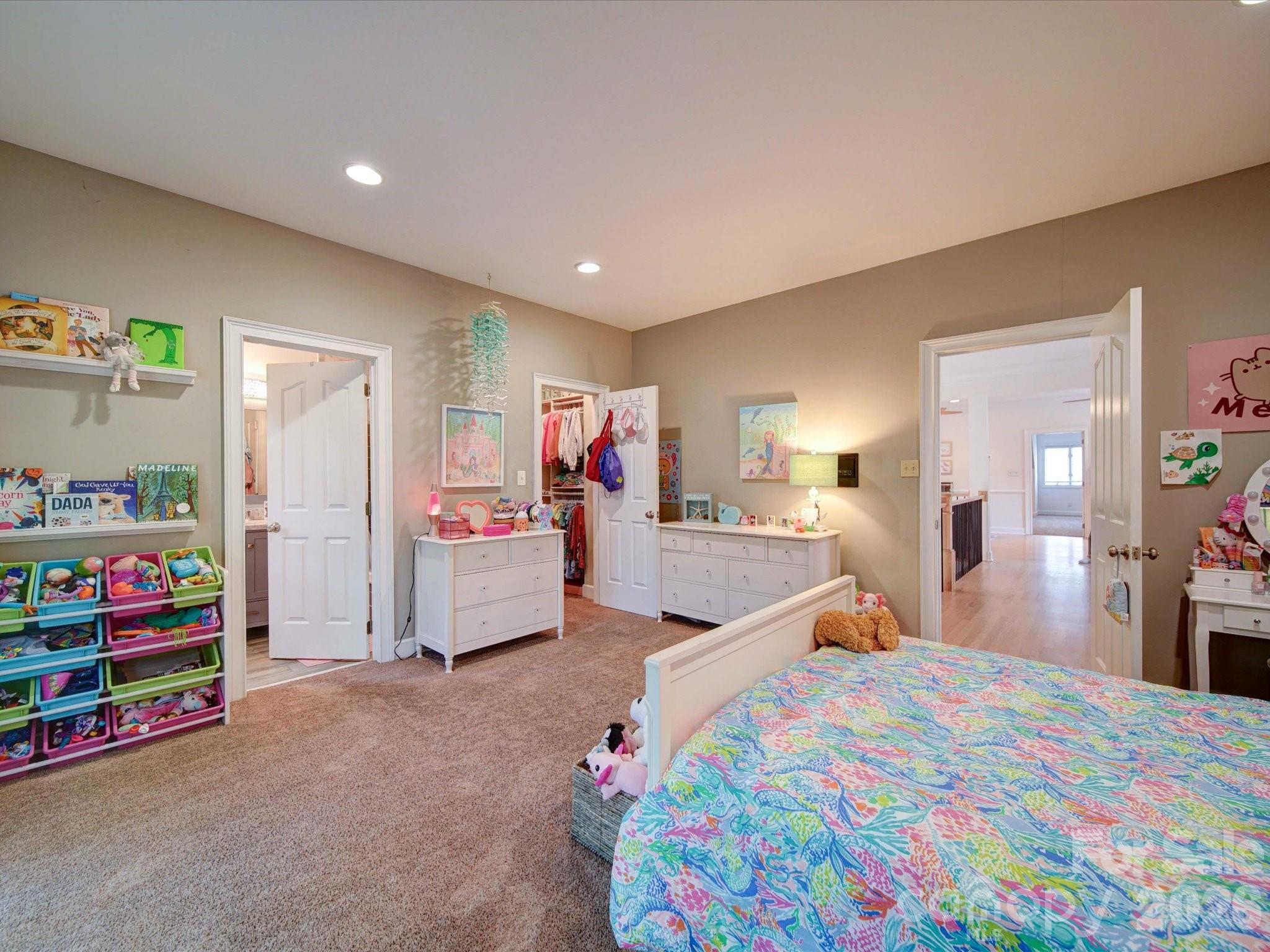 15708 Eagleview Drive Charlotte NC 28278