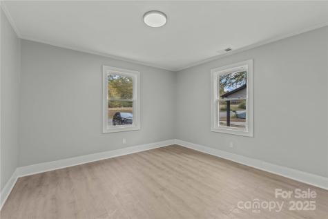 816 Miller Street Gastonia NC 28052