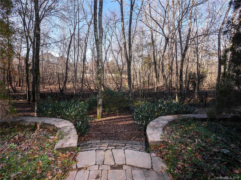 8627 Tullamore Park Circle Charlotte NC 28226