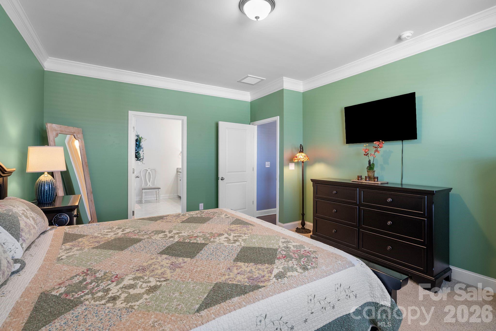 16 Regent Heights Road Leicester NC 28748