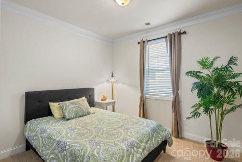16 Regent Heights Road Leicester NC 28748