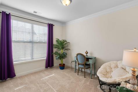 16 Regent Heights Road Leicester NC 28748
