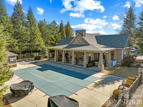16 Regent Heights Road Leicester NC 28748