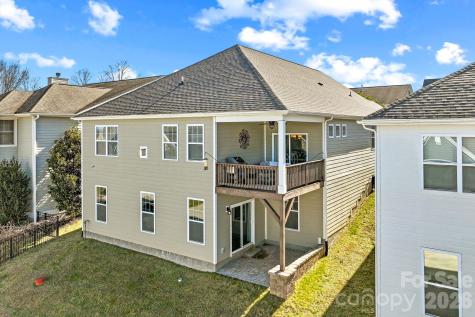 16 Regent Heights Road Leicester NC 28748
