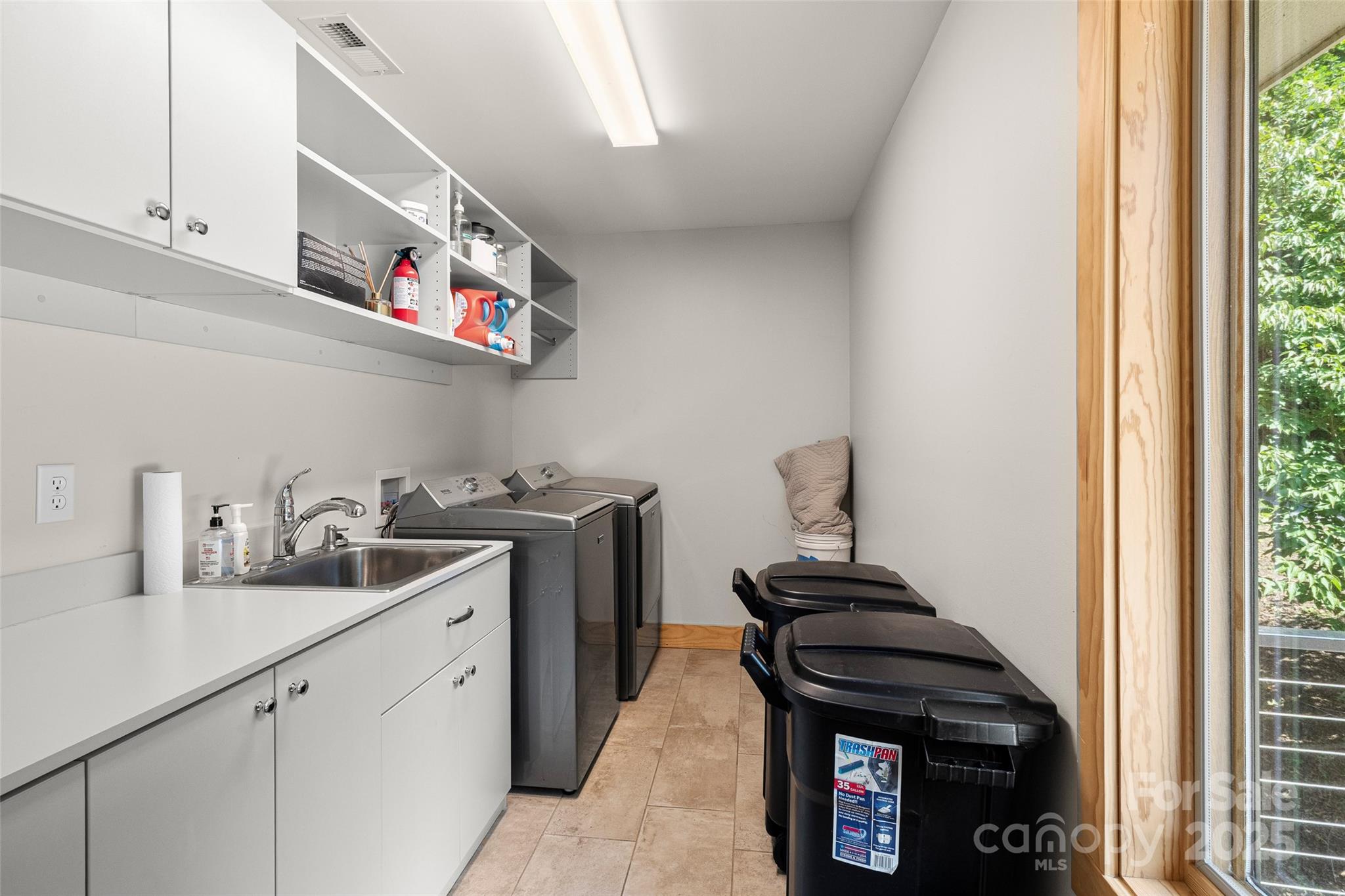 47 Charmeldee Old Toll Road Black Mountain NC 28711