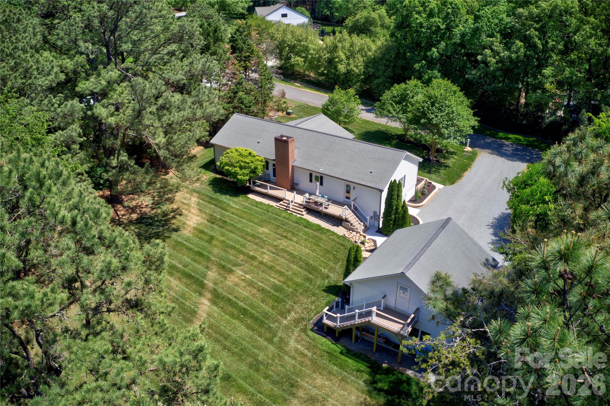 2429 Cassidy Drive Davidson NC 28036