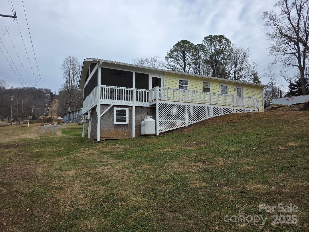 26 Azalea Road Arden NC 28704