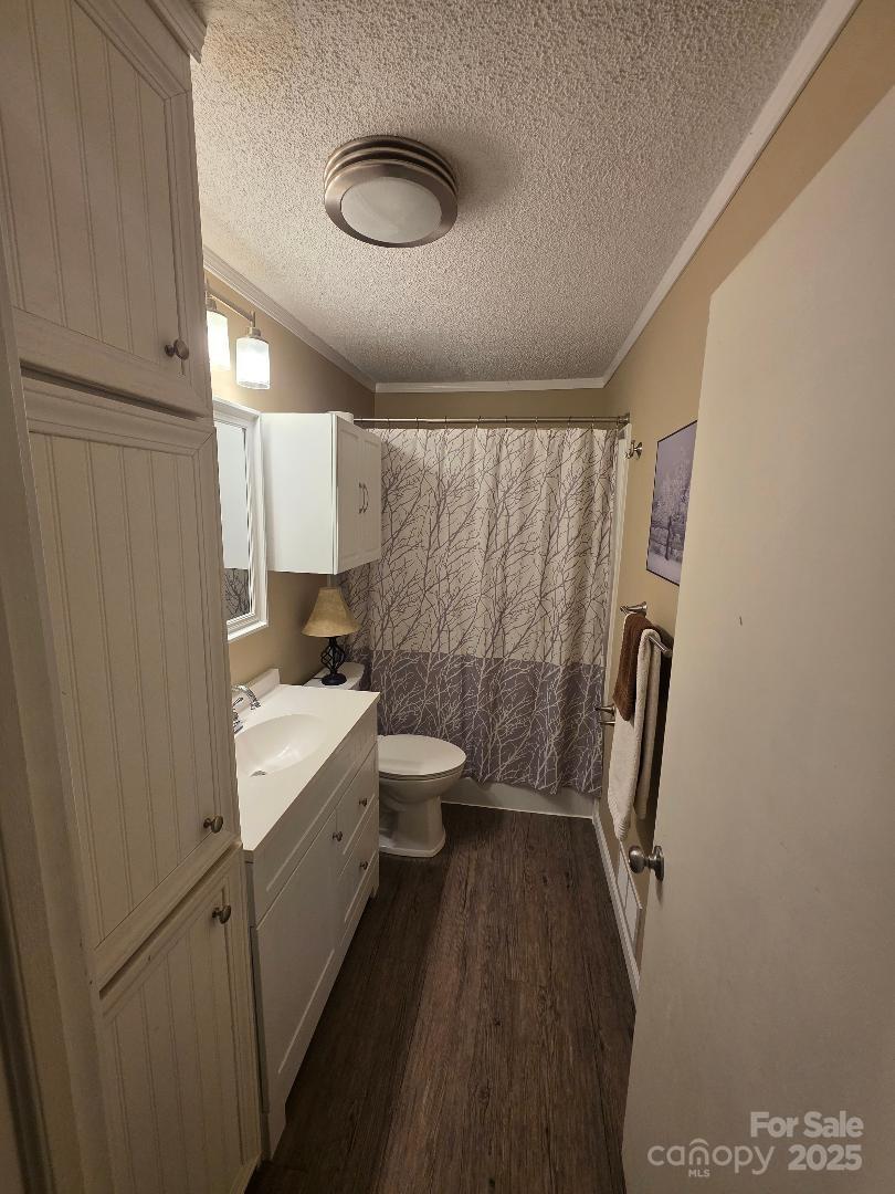 26 Azalea Road Arden NC 28704