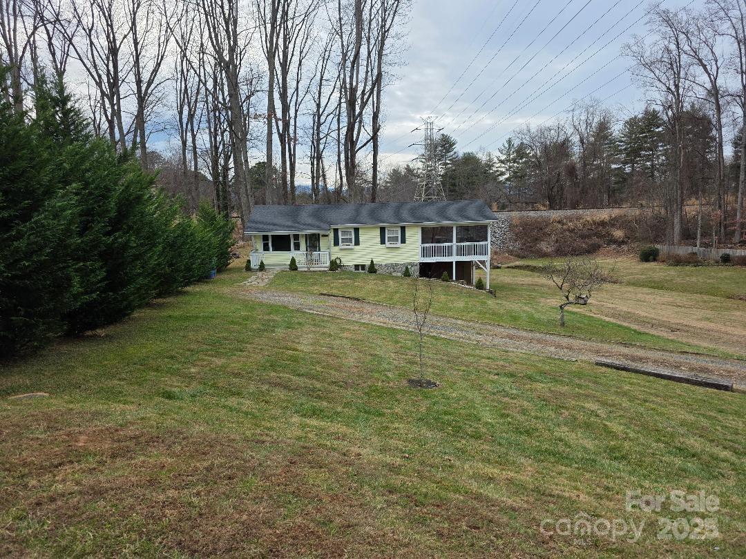 26 Azalea Road Arden NC 28704