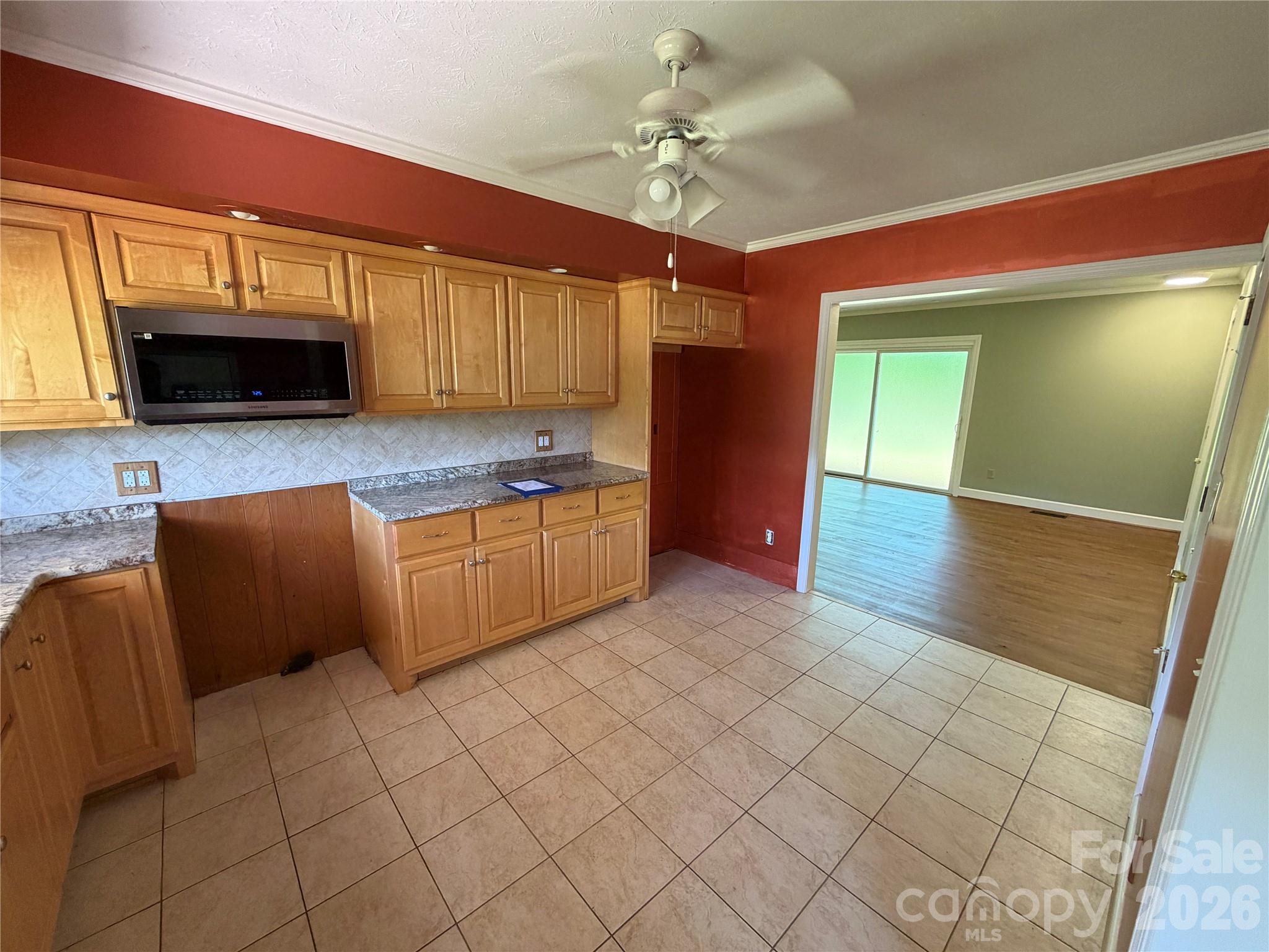 2136 Cedar Rock Estates Drive Lenoir NC 28645