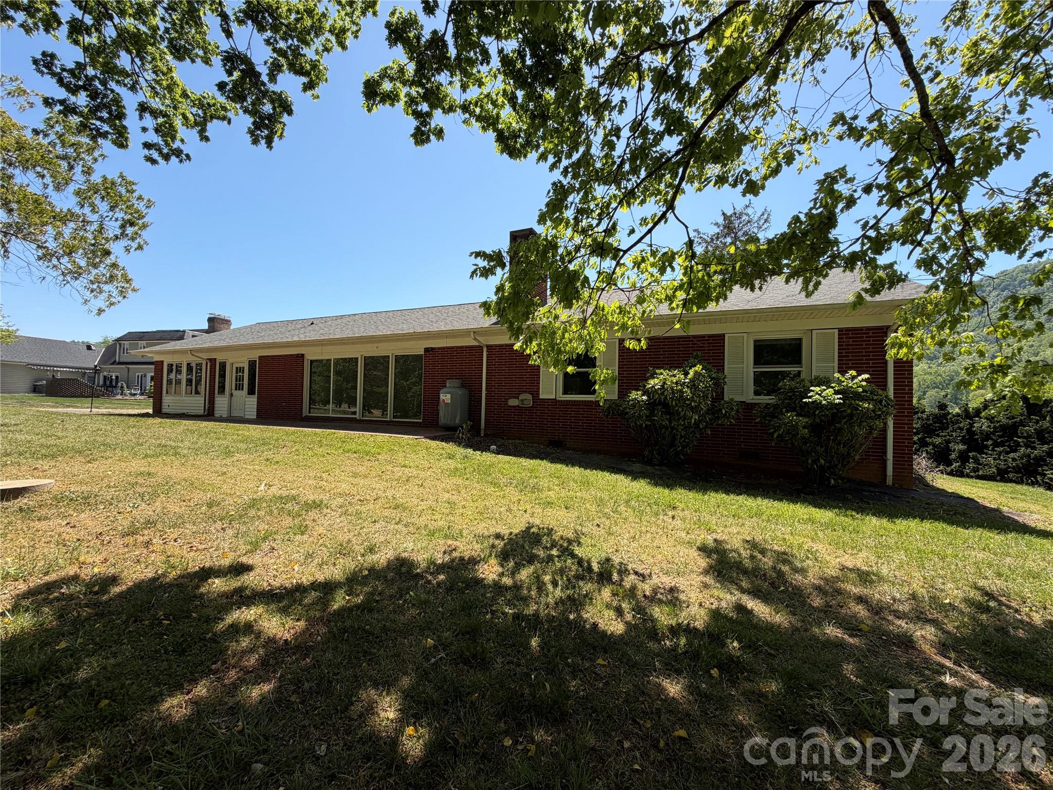 2136 Cedar Rock Estates Drive Lenoir NC 28645