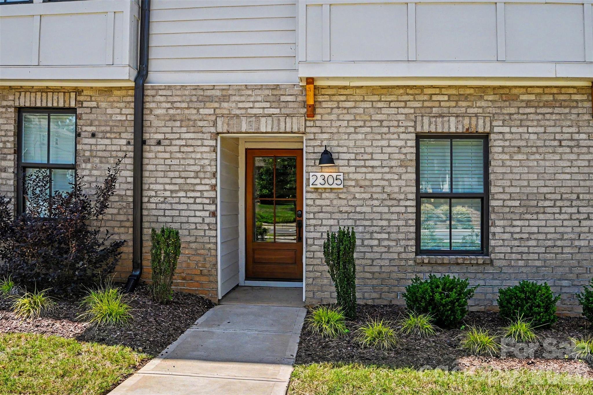 2305 Rozzelles Ferry Road Charlotte NC 28208