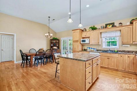 270 Spicewood Circle Troutman NC 28166