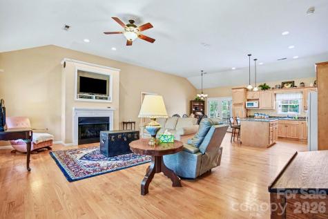 270 Spicewood Circle Troutman NC 28166