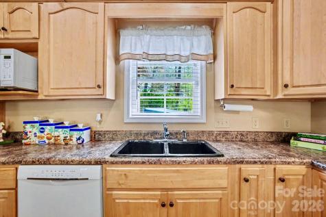 270 Spicewood Circle Troutman NC 28166
