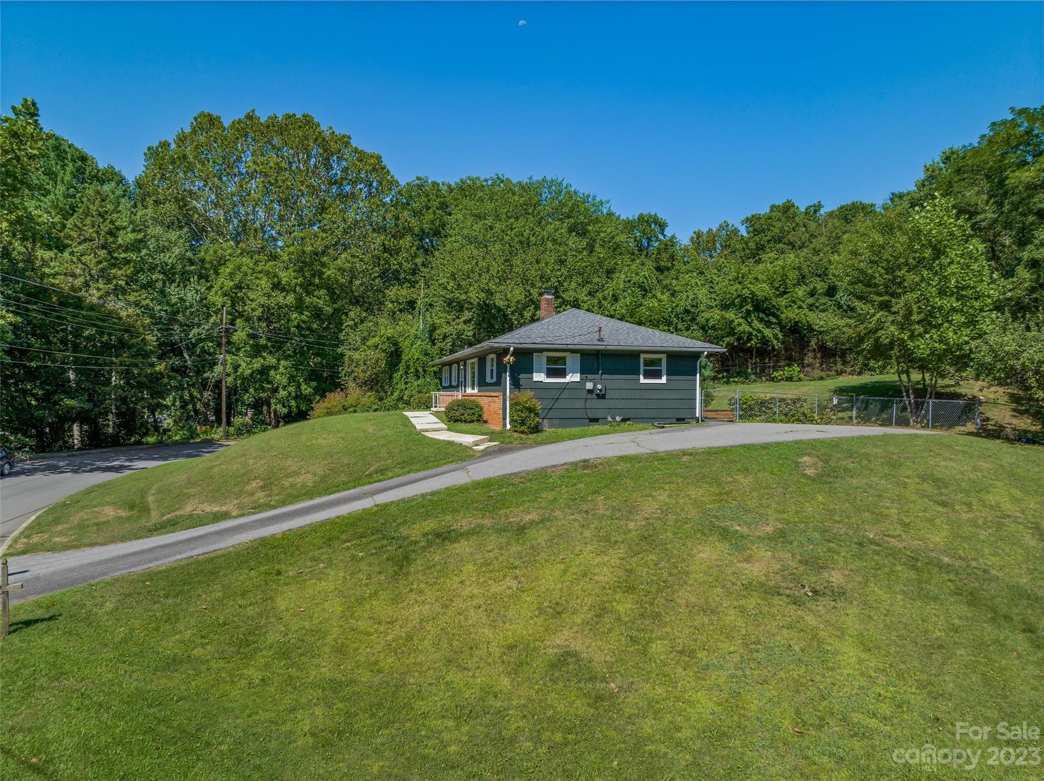 25 Pinehurst Road Asheville NC 28805