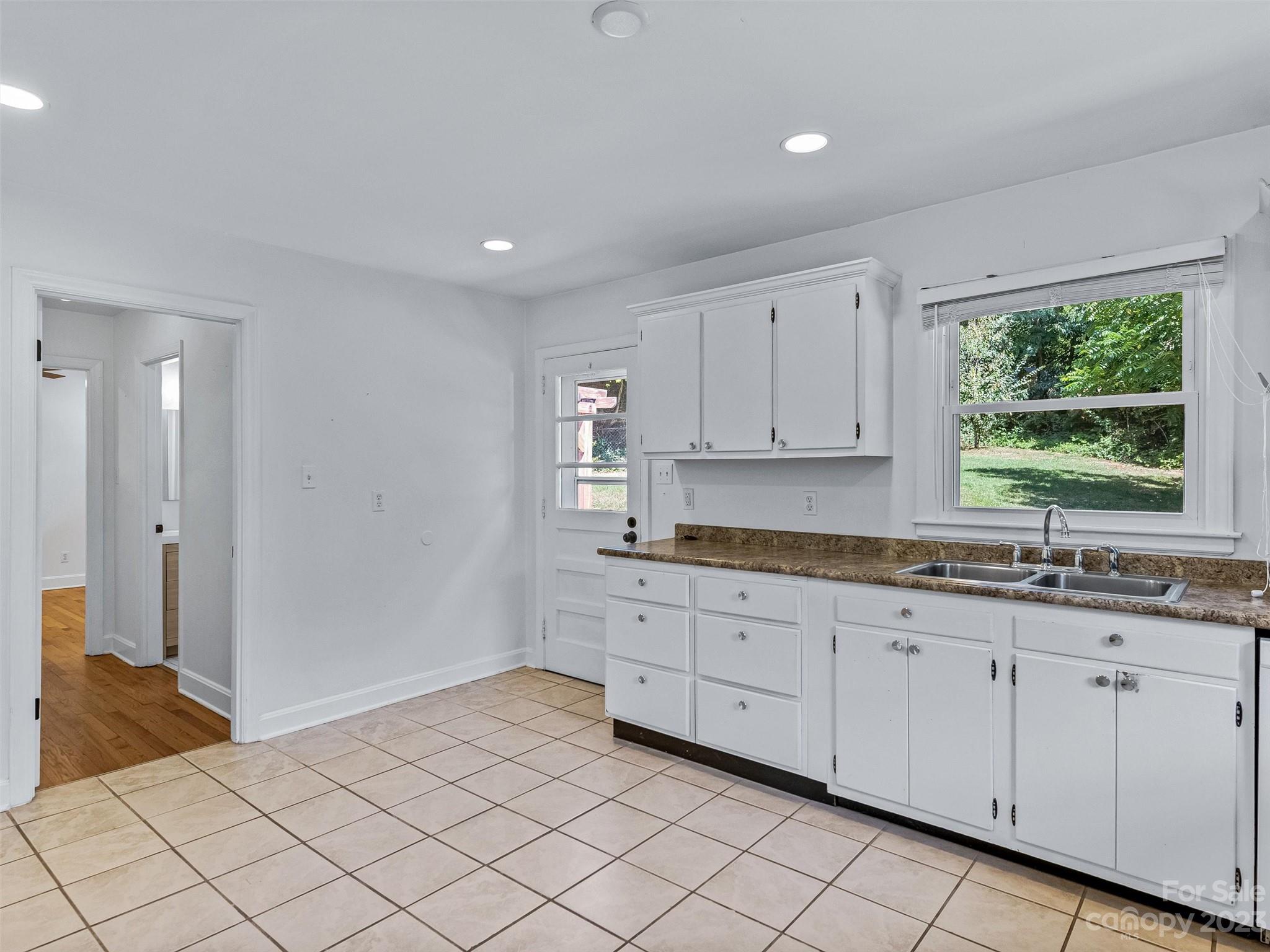 25 Pinehurst Road Asheville NC 28805