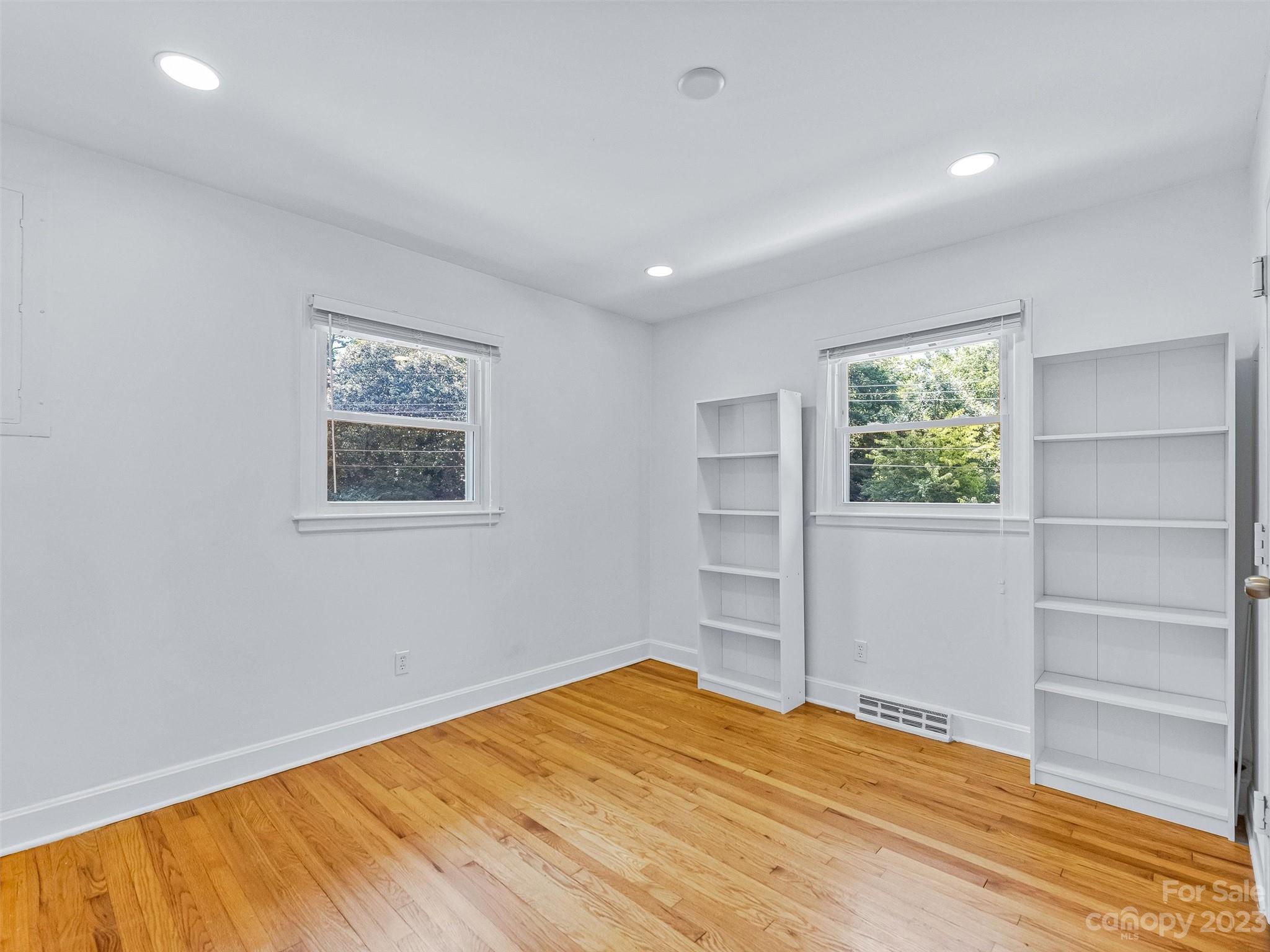 25 Pinehurst Road Asheville NC 28805