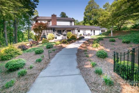 1793 Cedar Drive SE Lenoir NC 28645
