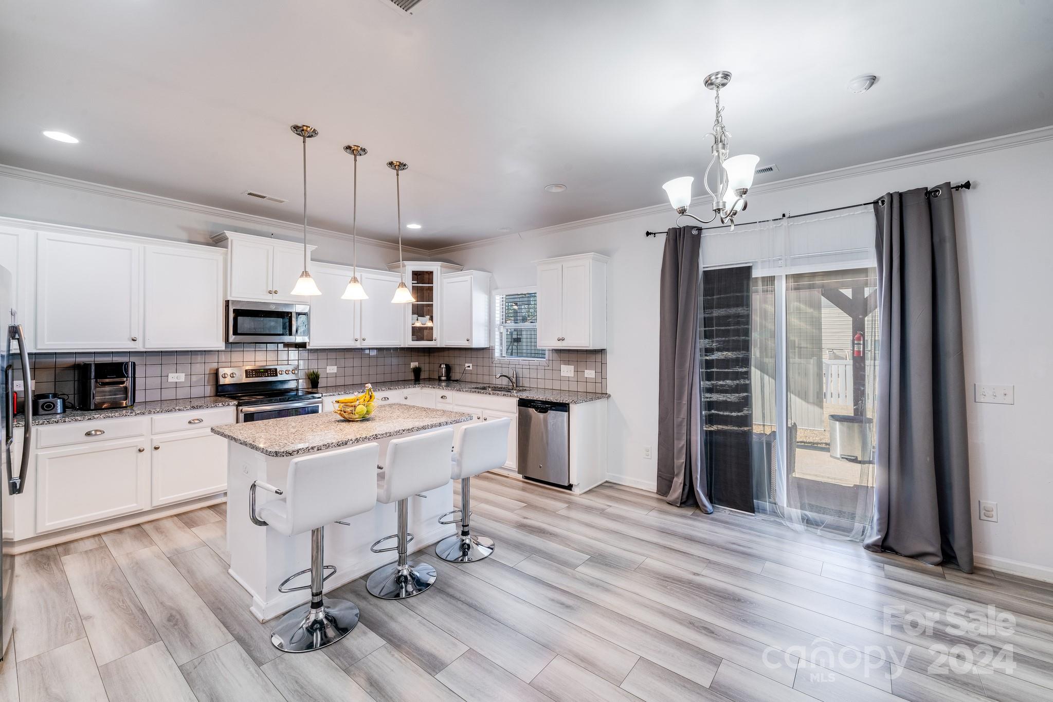 2112 Gelbray Court Charlotte NC 28213