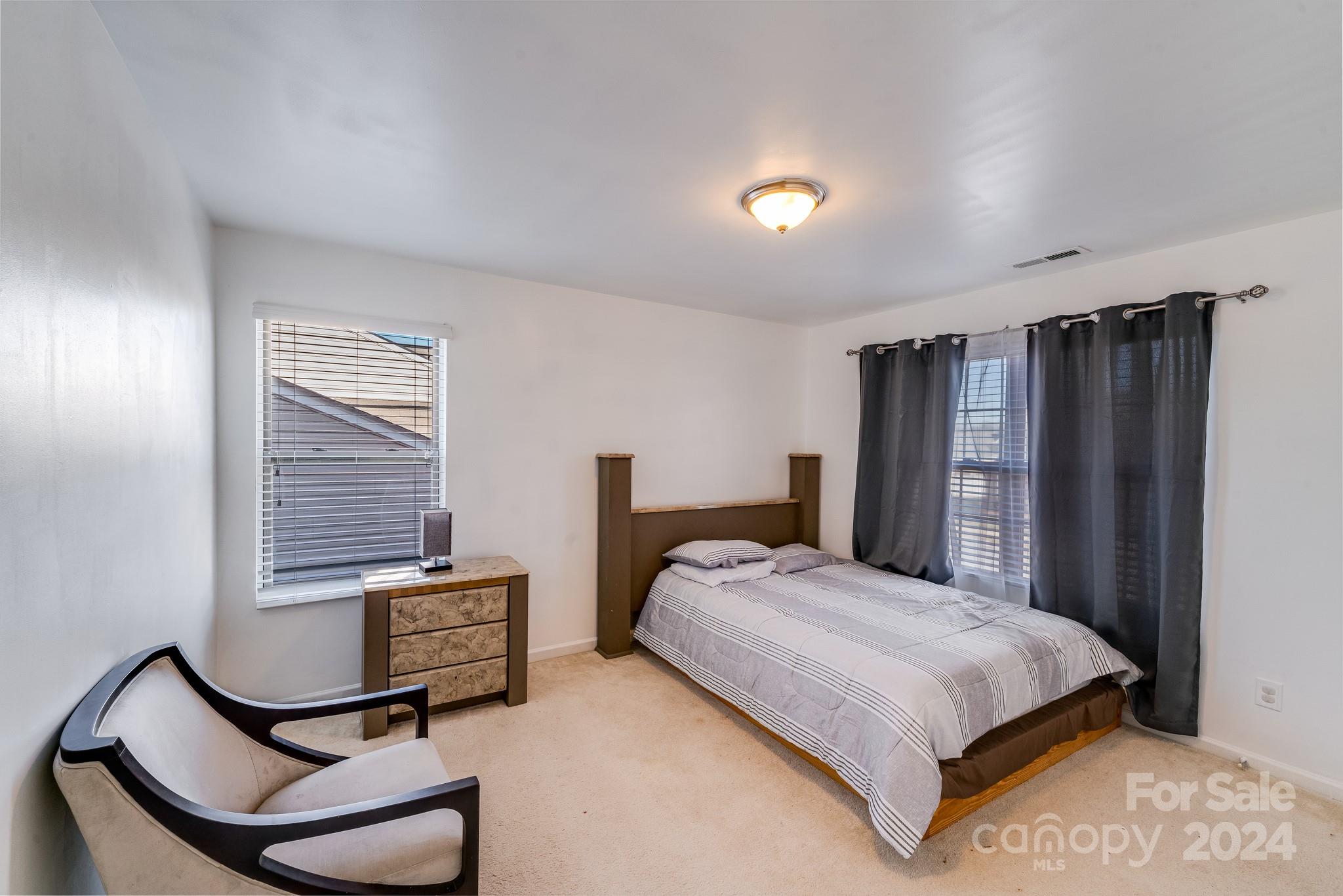 2112 Gelbray Court Charlotte NC 28213