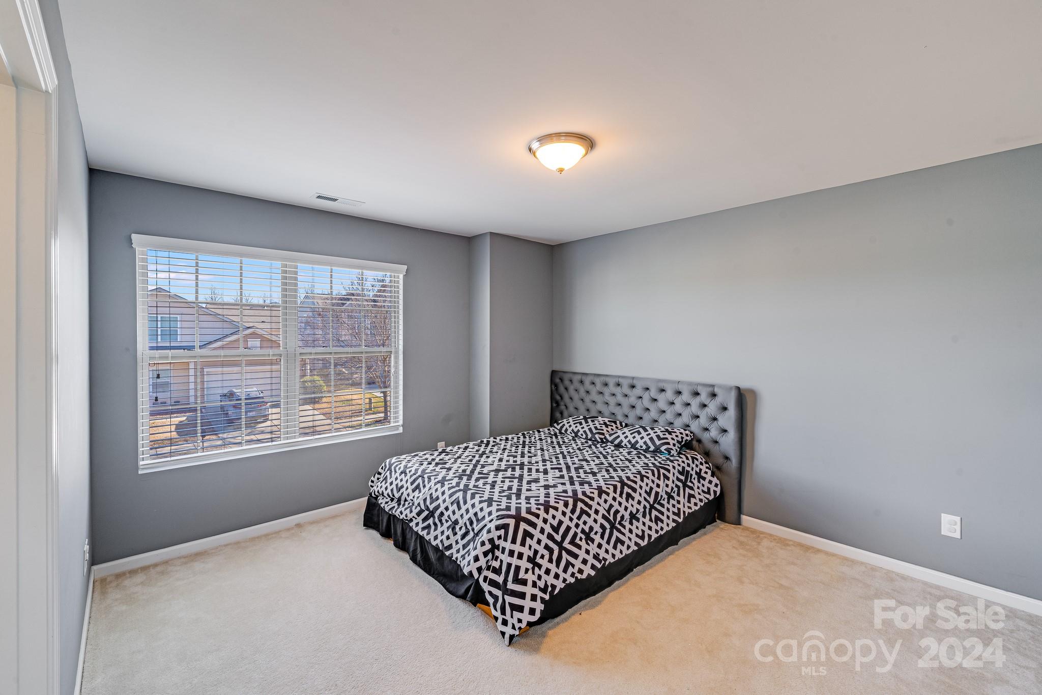 2112 Gelbray Court Charlotte NC 28213