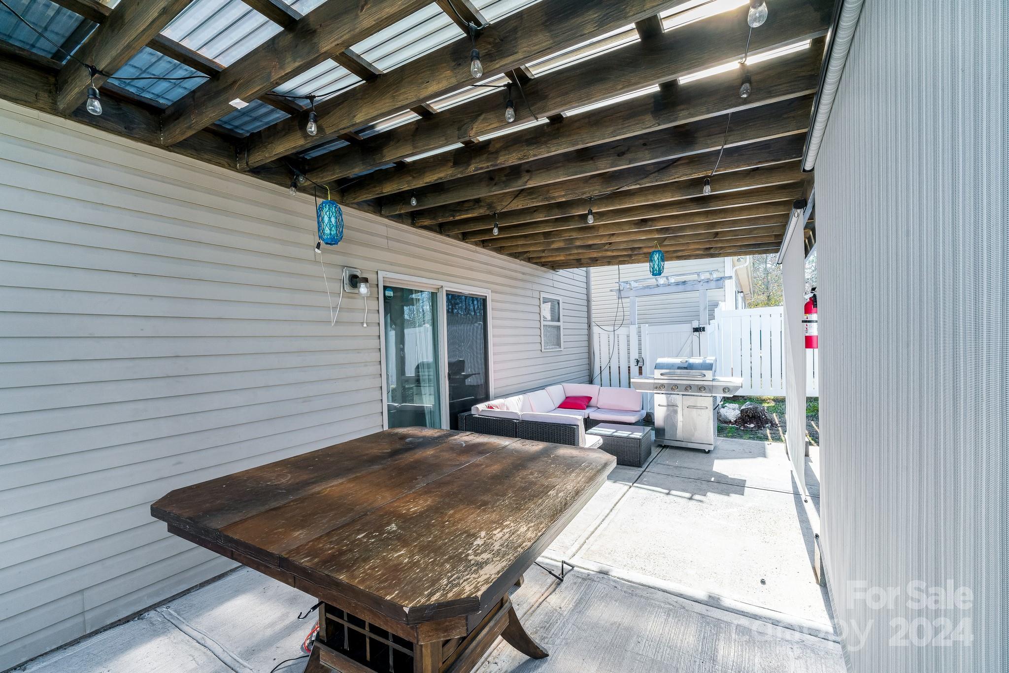 2112 Gelbray Court Charlotte NC 28213