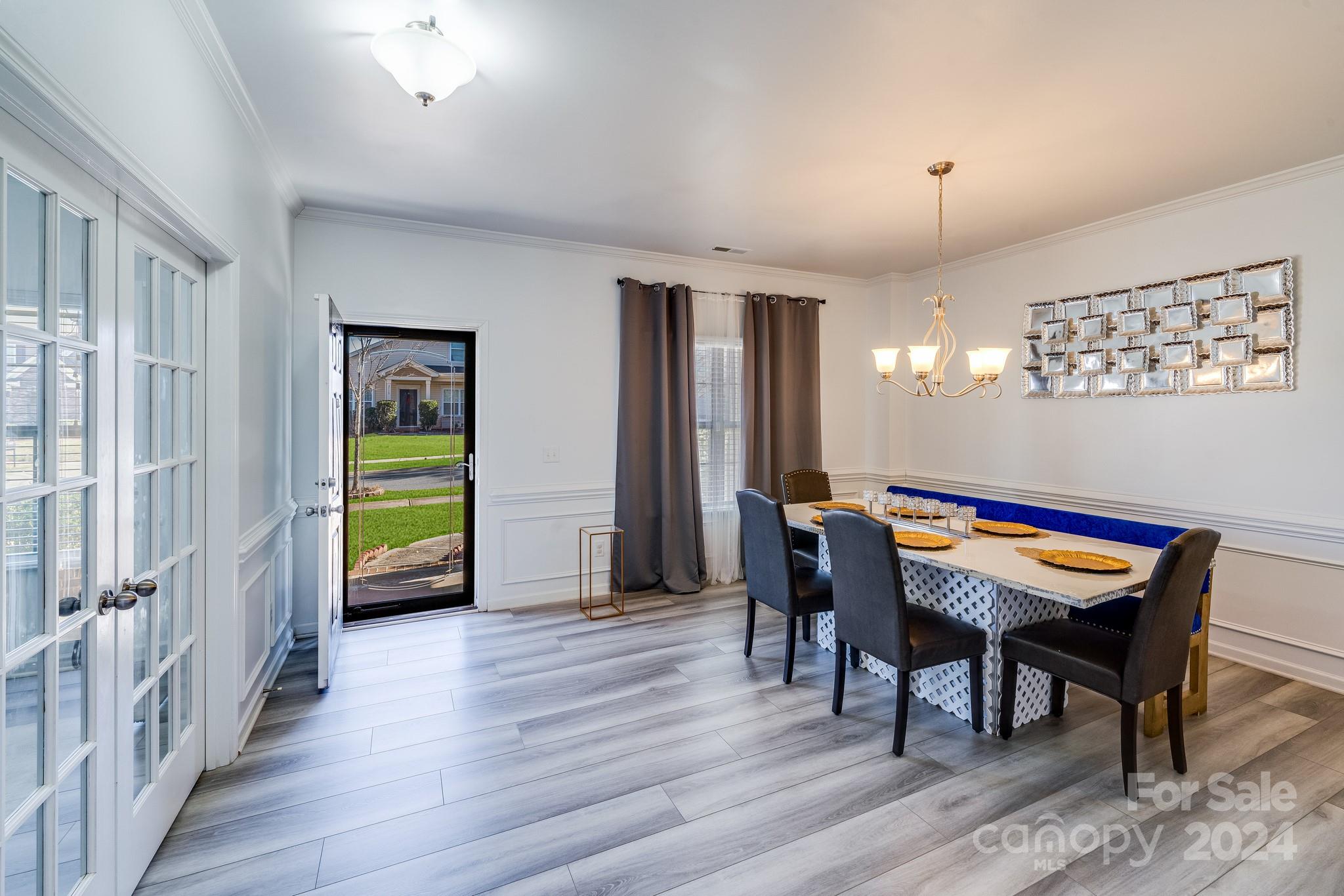 2112 Gelbray Court Charlotte NC 28213