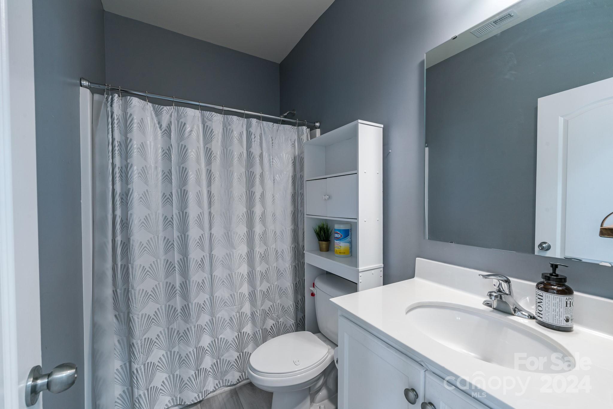 2112 Gelbray Court Charlotte NC 28213