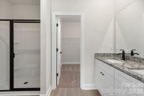 6623 Fairford Drive Charlotte NC 28215
