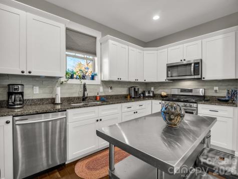 3 Staffordshire Drive Black Mountain NC 28711